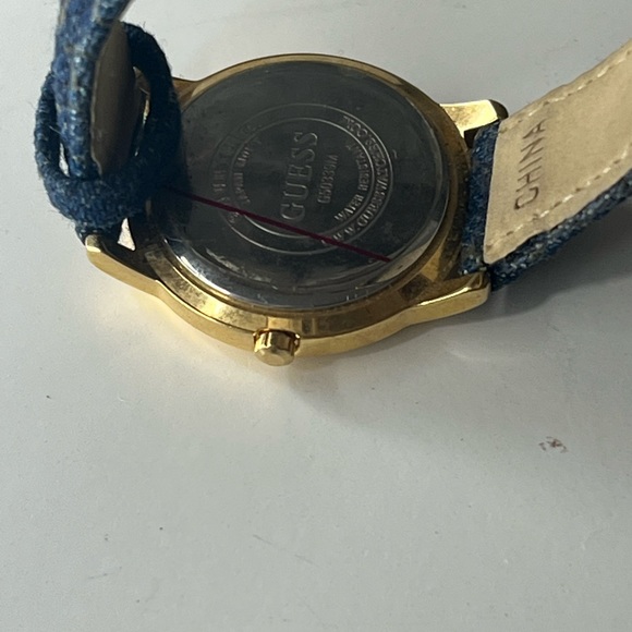 Guess Watch y2k style gold and blue - Picture 4 of 5